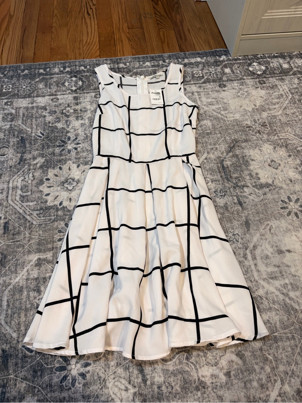 Charlotte Russe White and Black Grid Midi Dress